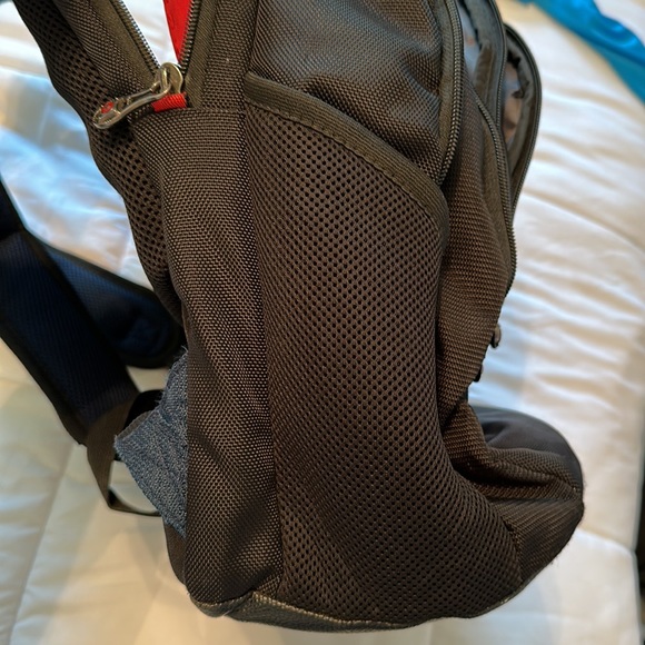 Swissgear computer bag - Picture 8 of 10